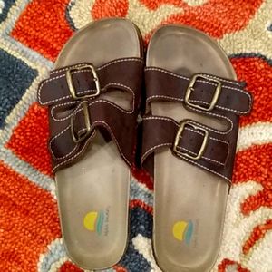 Sandals. Size 10 can fit 9.5